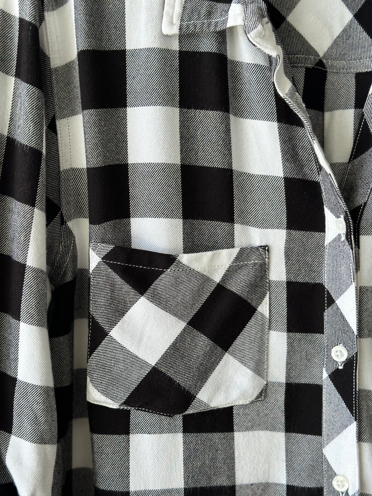 Black Gingham Cosy Plaid
